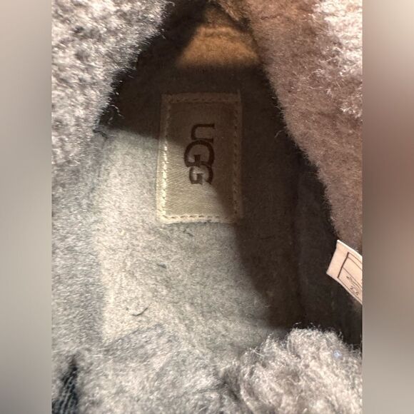 Ugg Neumel Black Shearling‎ Boots Size 9 main image 10